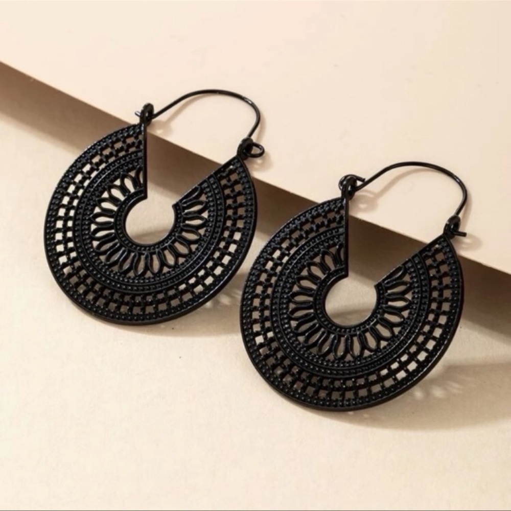 NEW Black Filigree Hoop Earrings